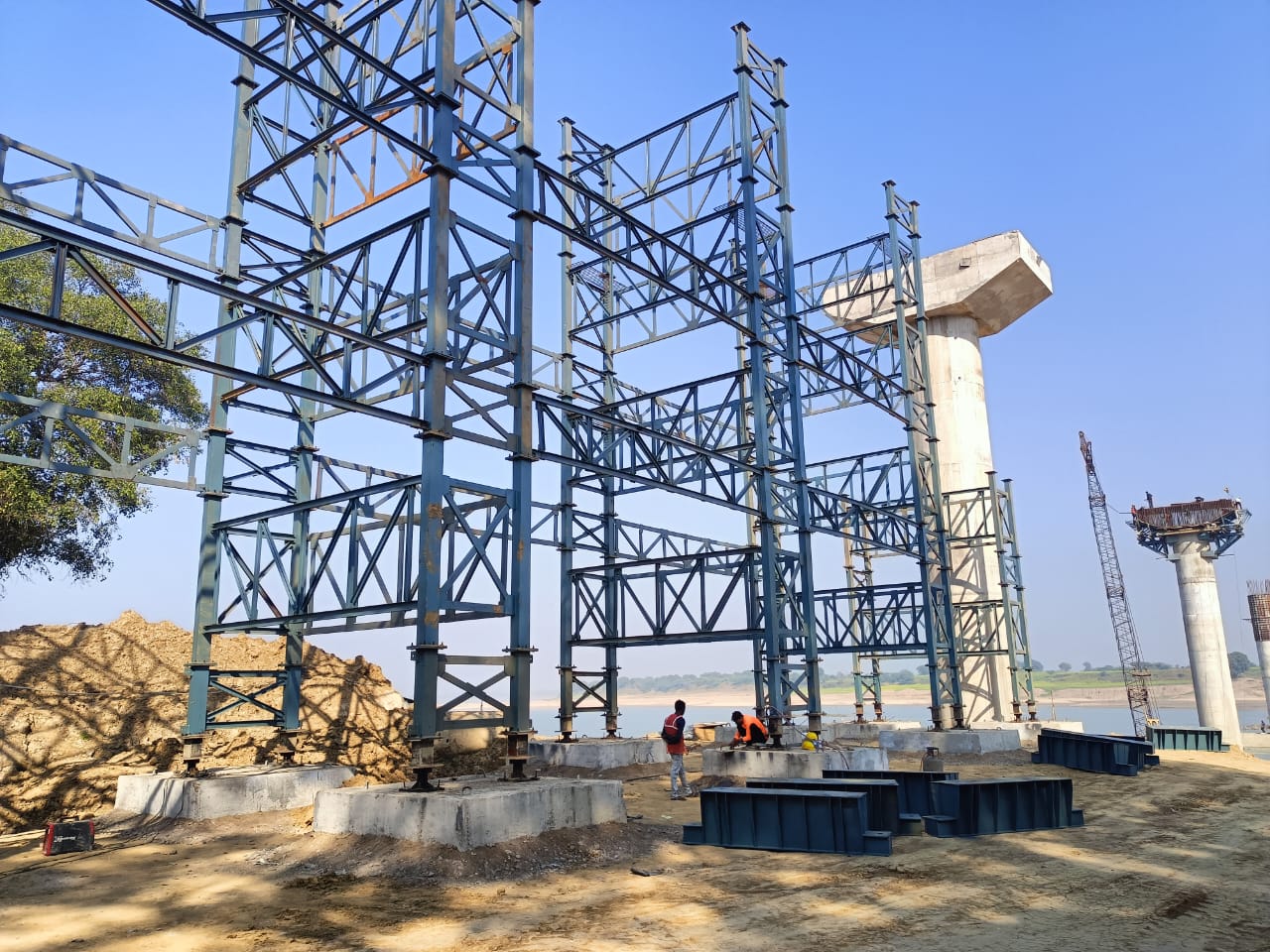 Structural Execution Expertise